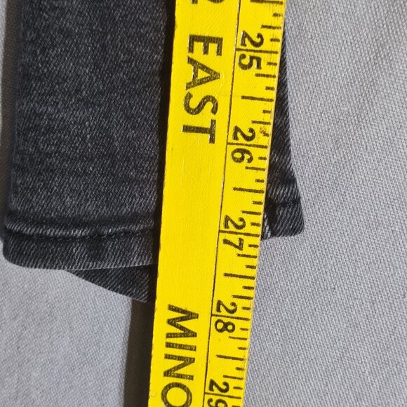 Volcom Jeans men's youth size 27X27 medium washed grey 2X4 Skinny fit jeans - Picture 14 of 15